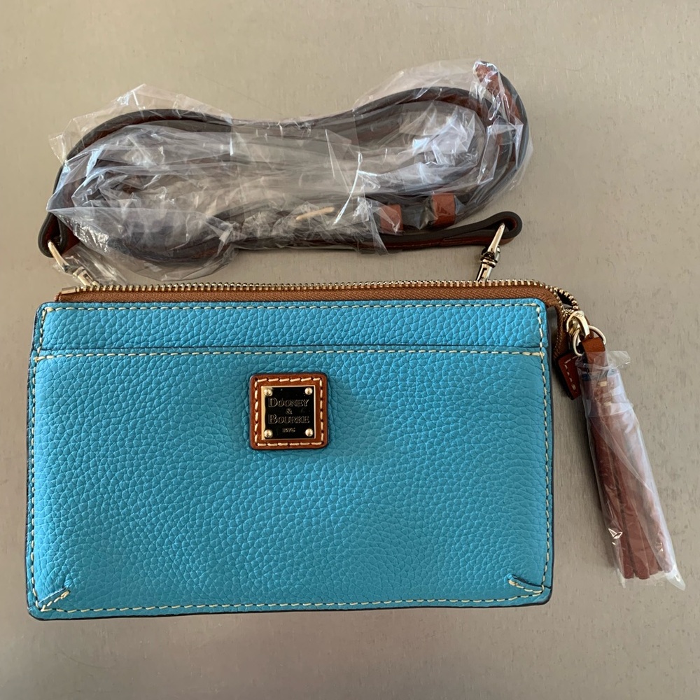 Dooney & Bourke Slim Crossbody handbag
